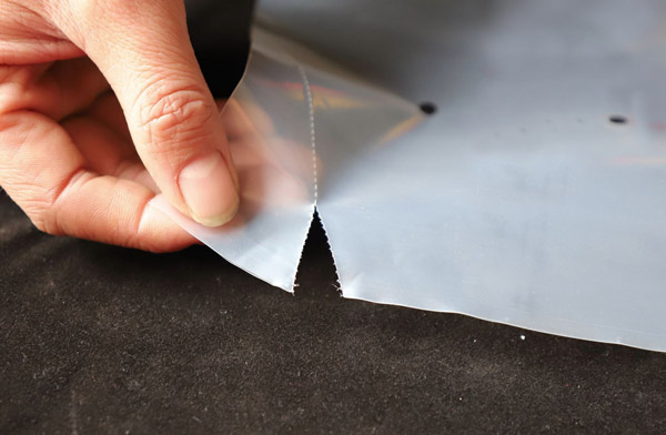 PE塑料包裝袋的易撕線激光處理形態(圖1)