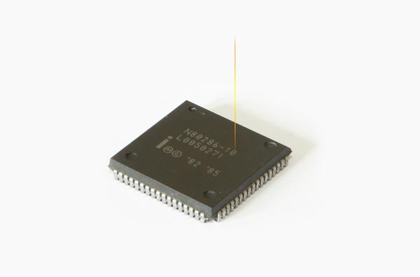 芯片激光打標機的特點、材料以及優(yōu)點(圖1)