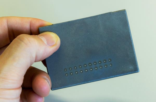 激光沖孔技術與傳統沖壓技術比較